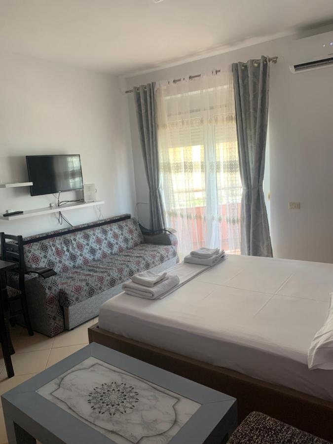 Beton Vlora B Studio Екстериор снимка
