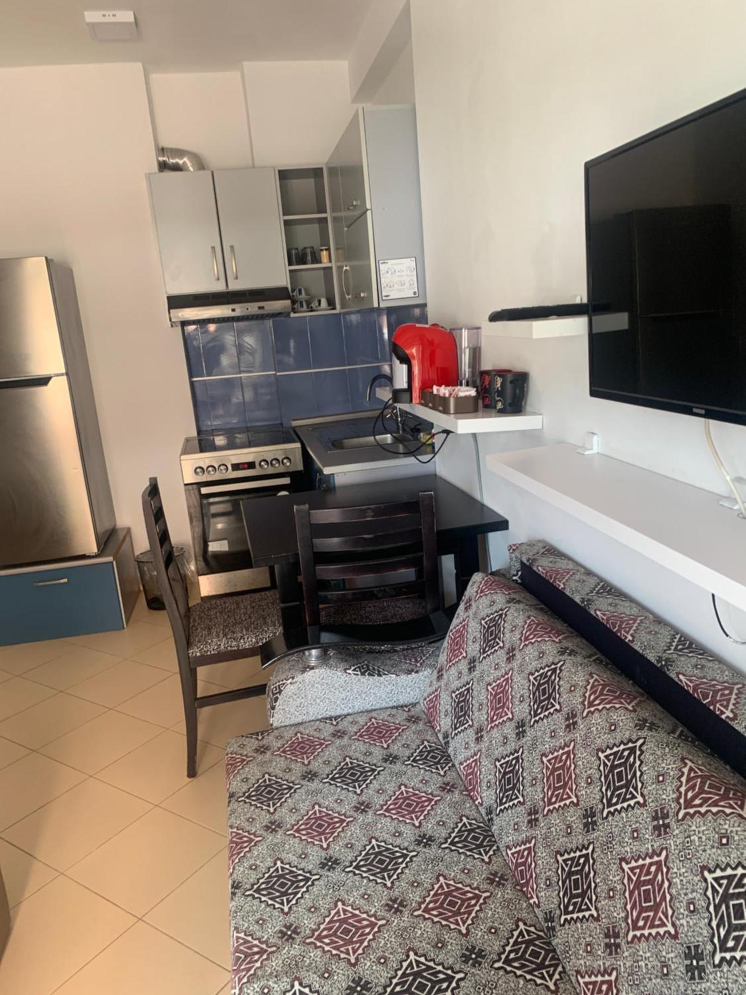 Beton Vlora B Studio Екстериор снимка